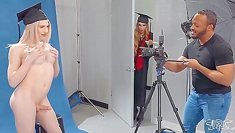 Blonde amateur with a shaved pussy gets fucked in her asshole