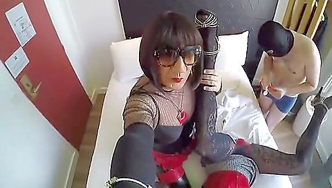 Blonde amateur brunette getting fucked in hotel room