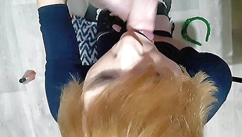 Dude fucking a redhead that's ready to cum in my pussy