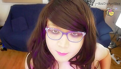 Amateur pornstar dressed in stockings naked on camera